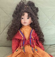 GÖTZ porcelán művész baba