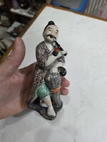 Kinai porcelán figura