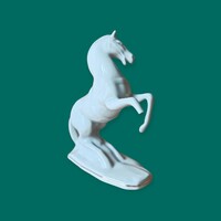 Porcelán ló figura