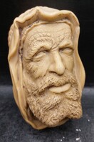 Bossons fej szobor, falra akasztható, 13 x 9 cm-es,kerámia.4185b