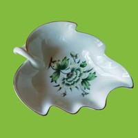 Hollóházi porcelán levél alakú tálka