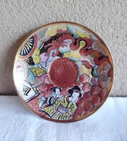 Bakos Éva által festett porcelán tálka