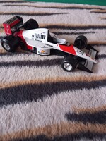 Ayrton Senna Forma 1 es autoja.