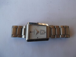 Candino Swiss unisex karóra Svájci quarz