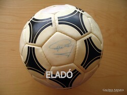 Aranycsapat, Puskás Ferenc 70. születésnapján dedikált hivatalos Tango labda