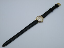 K046 14 karát arany OMEGA női óra