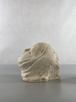 Füstfogó fej – kézi készítésű gipsz kisplasztika -kendős leány (1950–1970)