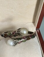 Ezüst hatalmas Mabe Gyöngyös es féldrágakövekkel díszített teljesen egyedi karperec