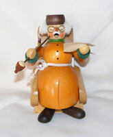 Erzgebirge füstölő figura