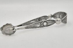 Nagy méretű filigrán ezüst cukorfogó, cukorcsipesz