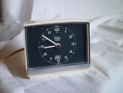 Diehl minetto elektromos ébresztő óra