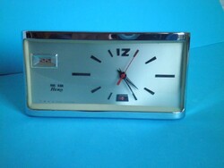 Vintage Hero asztali dátum kijelzős analóg asztali csörgőóra