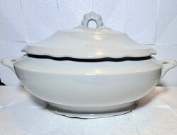 Zsolnay fehér porcelán levesestál fedővel – klasszikus, időtlen darab