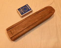 Régi fa borotvatartó, gyűjteményből. Kés, bicska, tőr, bortva.