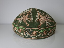 Régi hímzett zöld fejfedő kalap kipa kippa