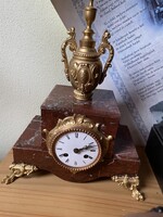 Vörösmárvány kandallóóra