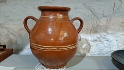 Régi népi kerámia barna mázas köcsög