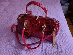 Piros krokodil mintás női táska