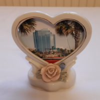 Különleges, szív alakú fényképtartó, képkeret, asztali dísz