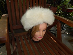 Sarki róka szőrme kucsma