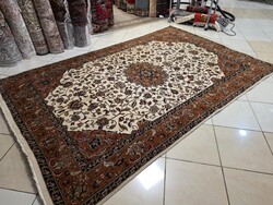 Kiárusítás! Rendkívüli leárazás! Tabriz motívumos 190x300 vastag kézi gyapjú perzsa szőnyeg FZ140