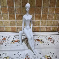 Zsolnay Fürtös György Ülő Nő 1964.