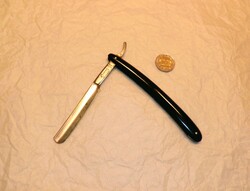 Régi HENRY'S borotva GENEVA NY USA. Gyűjteményből. Kés, bicska, tőr, borotva.