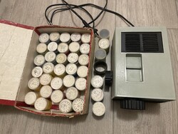 Diafilm vetítő diákkal jó állapotban Ania
