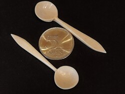 Antik faragott csont fűszeres kanálkák asztali fűszertartóba