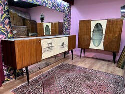 Vittorio Dassi stílusában készült olasz mid-century bárszekrény és tálaló – ritka, kézzel festett ja