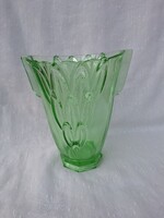 Art deco urán zöld üveg váza