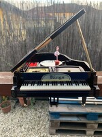 Zenélő ékszerdoboz