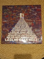 Add a kezed bakelit lemez