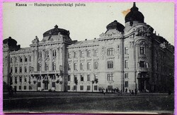 Kassa - Hadtestparancsnoksági palota    Varga bertalan kiadása, Kassa