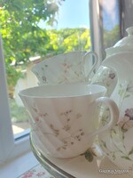 Gyönyörű csontporcelán finom mintájú Wedgwood teás csésze