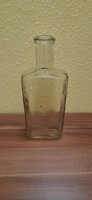 Retro pálinkás üveg