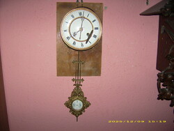 CSODÁLATOS FELESÜTŐS FALIÓRA SZERKEZE