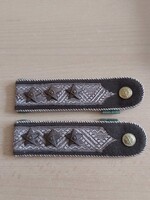 MN EZREDES RENDFOKOZAT VÁLLAP GYAKORLÓ BARNA CSILLAG