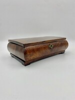 Antik Biedermeier dobozka 01.