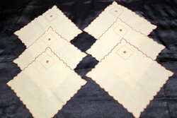 RÉGI cca 1938. 6 DB AZSÚROZOTT SLINGELT HÍMZETT TEXTIL SZALVÉTA TERÍTŐ TÁLCA KENDŐ MAGYAR KÉZIMUNKA