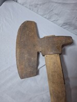 Kontyos fejsze, balta