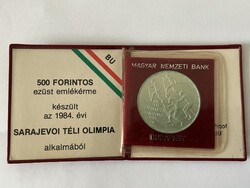 1984. évi Sarajevoi Téli Olimpia 500 Ft forint ezüst emlékérem MNB tokban 28 gr 640