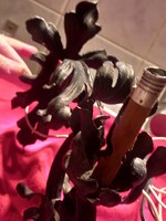 Antik virágszirom alakú, kovácsolt vas fali lámpa