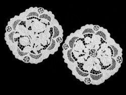 Fényes Fehér Kalocsai mintával hímzett riselt terítő, 20 cm darabra!