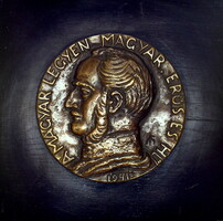 Medgyessy Ferenc (1881-1958) SZÉCHENYI ISTVÁN BRONZ DOMBORMŰ 1941