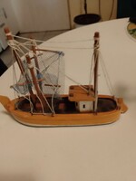 Fa halászhajó modell  20 cm e