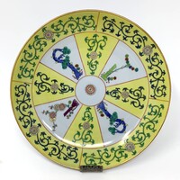 Herendi Siang Jaune porcelán dísztál, kézzel festett, gazdagon aranyozott (20cm) RZG