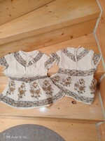 Eladó 2db régi retró kislány ruhácska