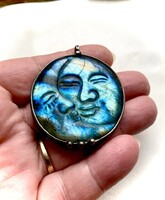 Nap-hold labradirot medál egyedi darab