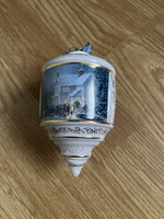 Gyönyörű fehér színű,  üveg karácsonyfa dísz, nem volt használva.